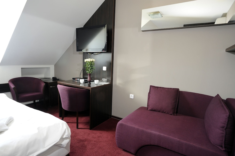 Comfort Room photo 1