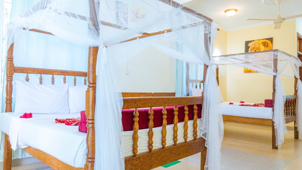 Family Suite, Balcony, Ocean View photo 2