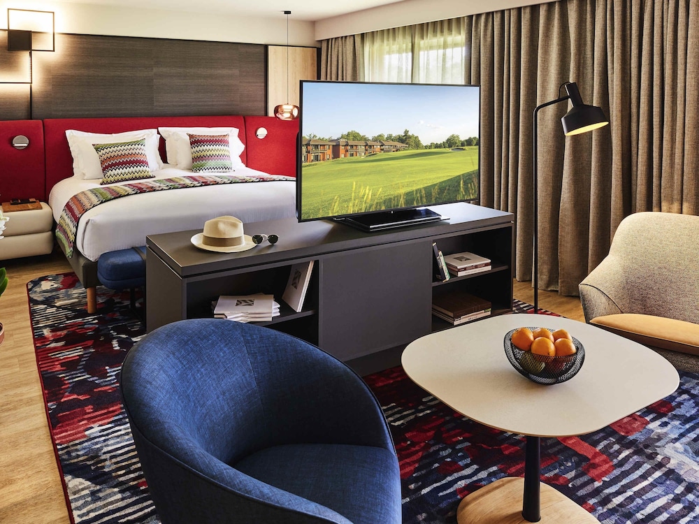 Suite, 1 King Bed, Terrace, Golf View - Photo 1