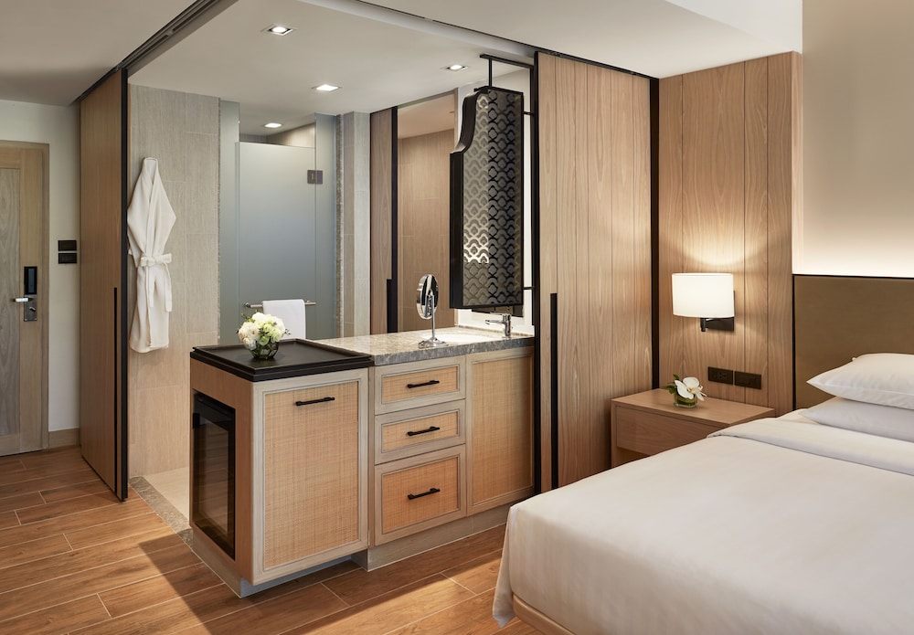 Room, 2 Twin Beds - Photo 7
