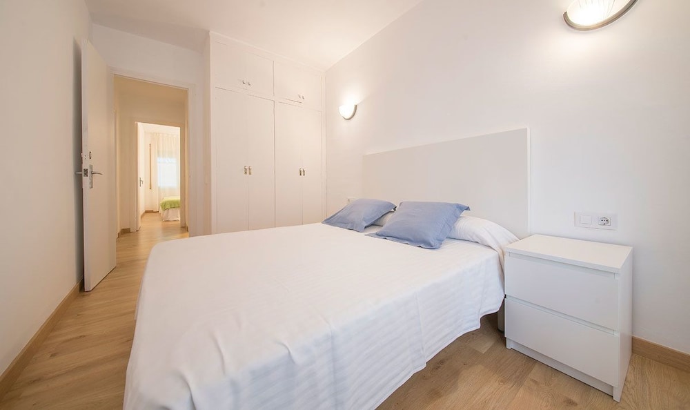 Apartment, 2 Bedrooms (R68) photo 3