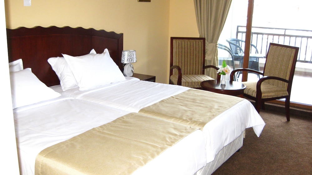 Standard Double or Twin Room, 1 Bedroom, Pool View