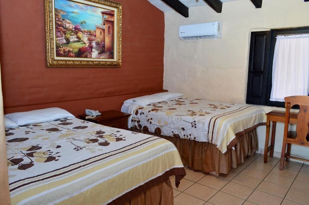 Junior Room, 2 Double Beds photo 3