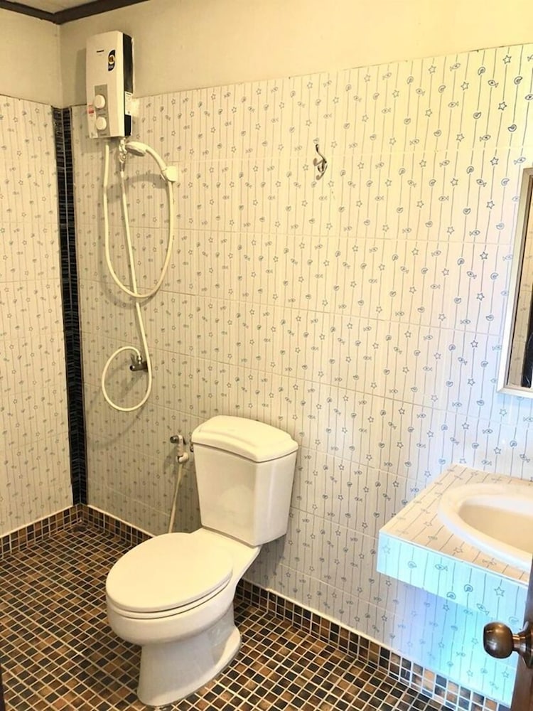 Deluxe Triple Room photo 2