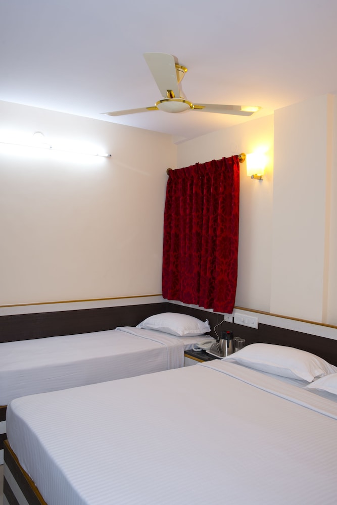 Tripple Non Ac Room photo 3