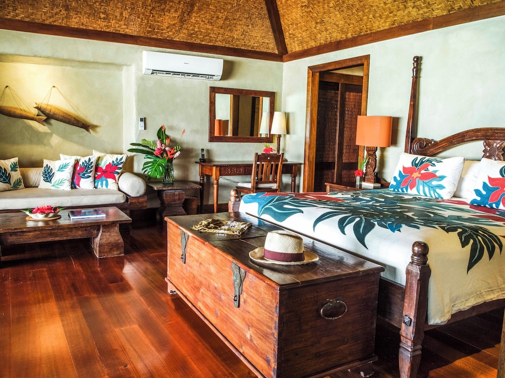 Ultimate Beachfront Bungalow