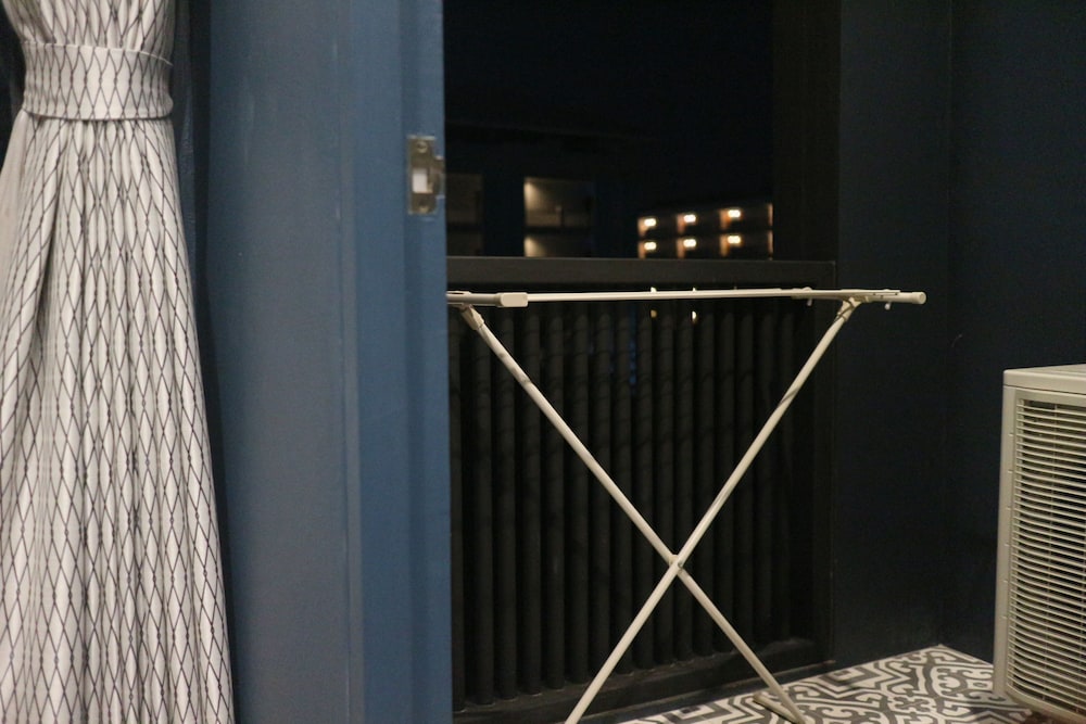 Studio - Photo 10
