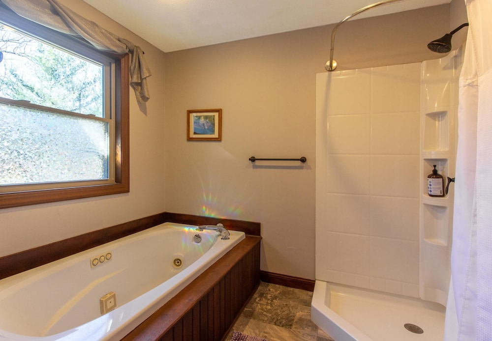 Private Retreat w Pool Hot Tub and Dining Hall, Foto 35