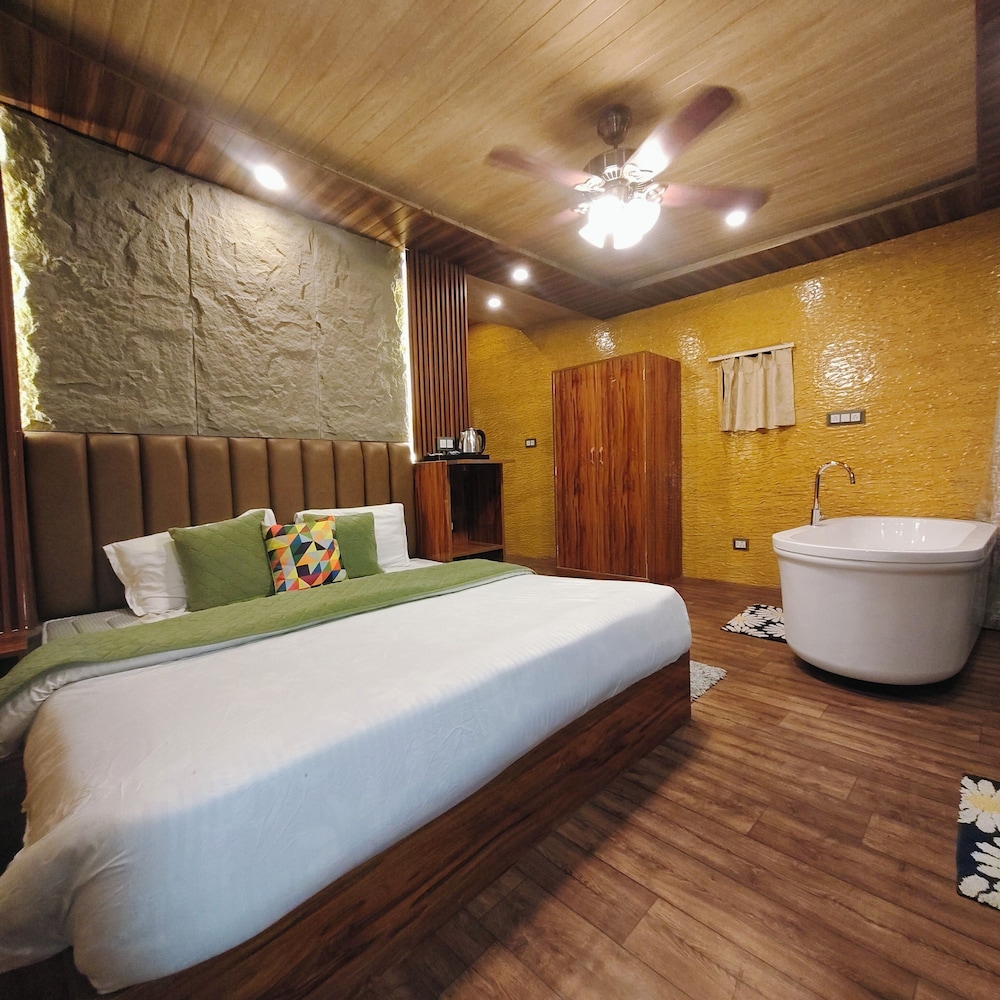 Deluxe Twin Room - Photo 5