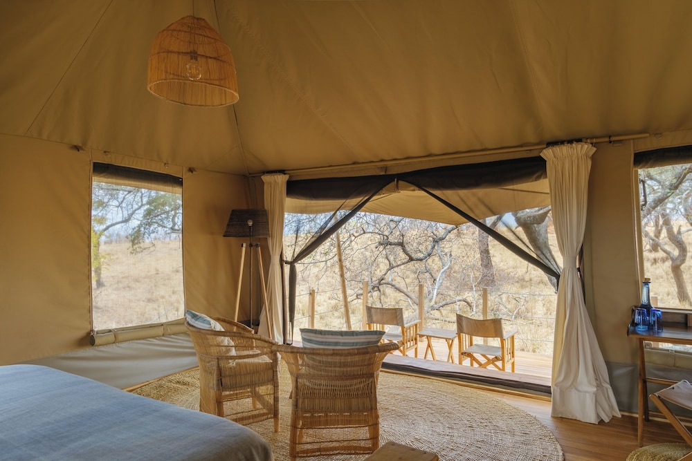 Premier Double Or Twin Room, Valley View photo 3