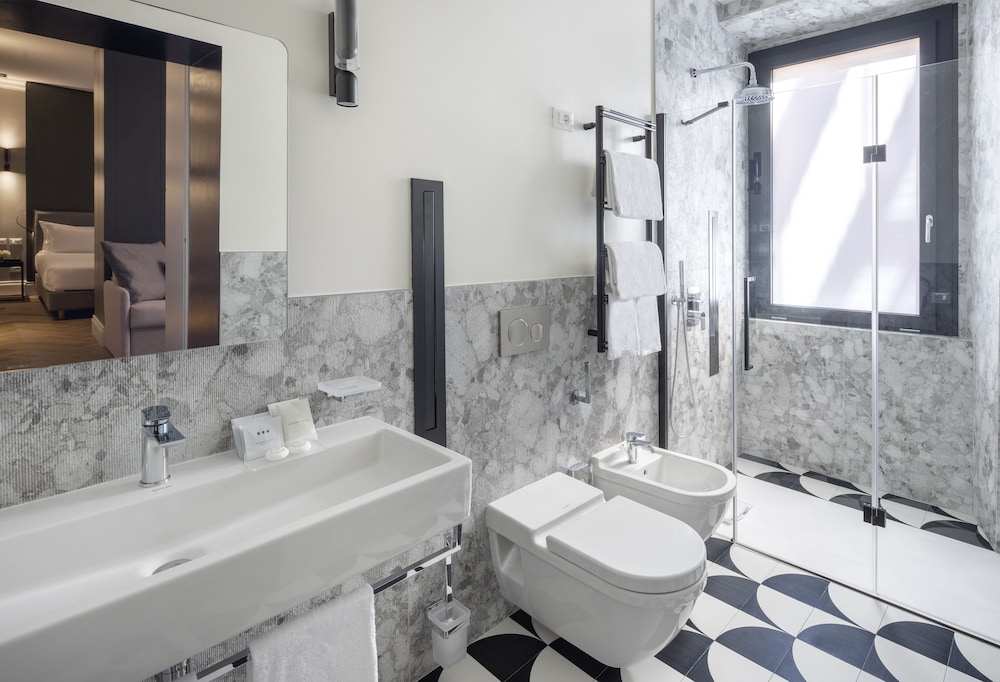 Junior Suite Deluxe - Photo 7