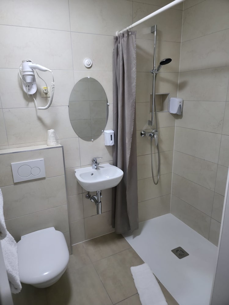 Superior Room - Photo 3