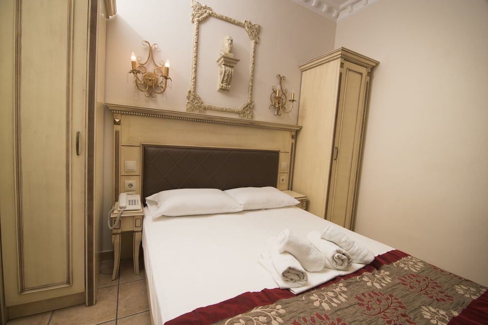 Single Room photo 3