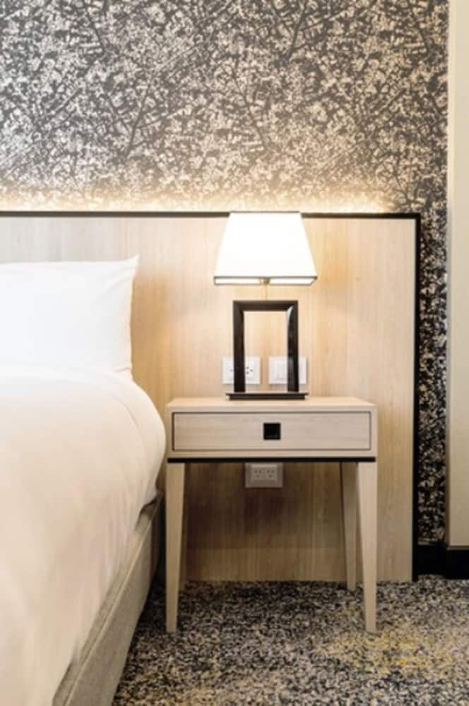 Premium Room, 2 Queen Beds (High Floor)