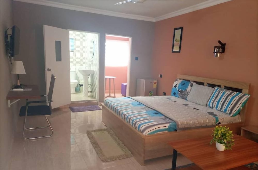 Deluxe Suite, Accessible, Mountain View photo 1