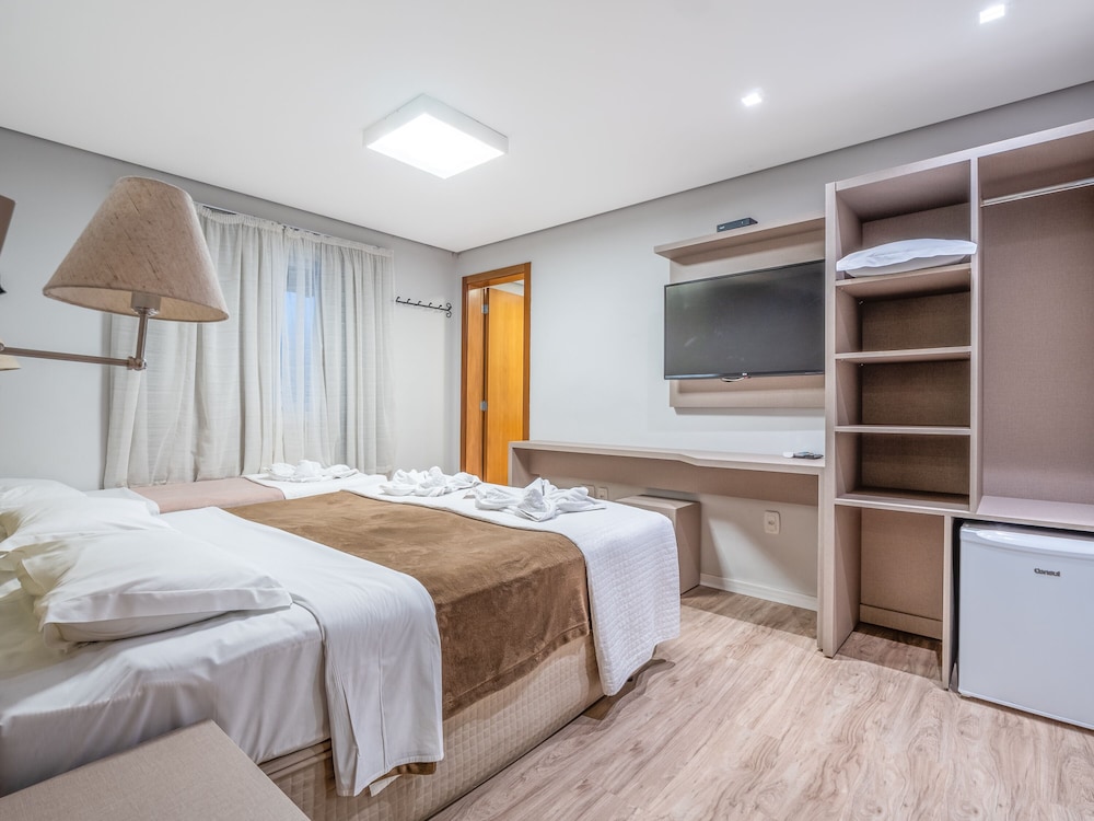 Standard Triple Room photo 2