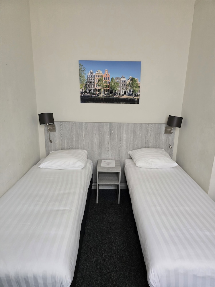 Double Room, Private Shower