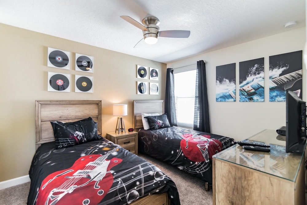 House, Multiple Beds (1559FD - The Retreat at ChampionsGate)