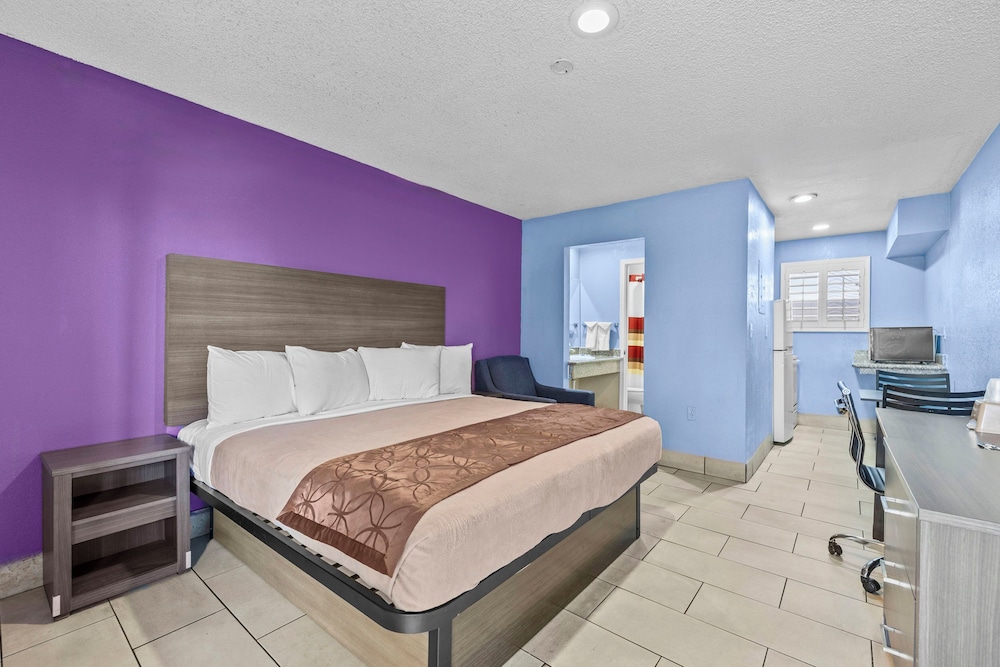 Executive Single Room, 1 Bedroom, Smoking photo 2