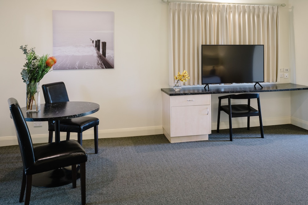 Accessible Room - Multi Night Special photo 2