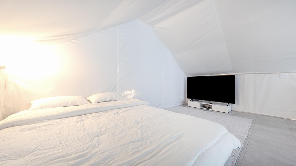 Basic Room, 1 Bedroom (Manwol B) photo 3