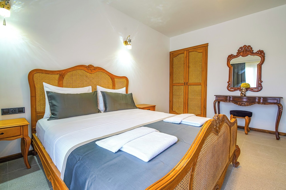 Deluxe Double Room photo 3