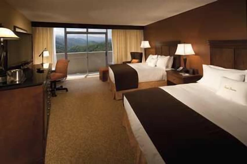Room, 2 King Beds, Balcony, Partial View (Partial View) - Photo 1