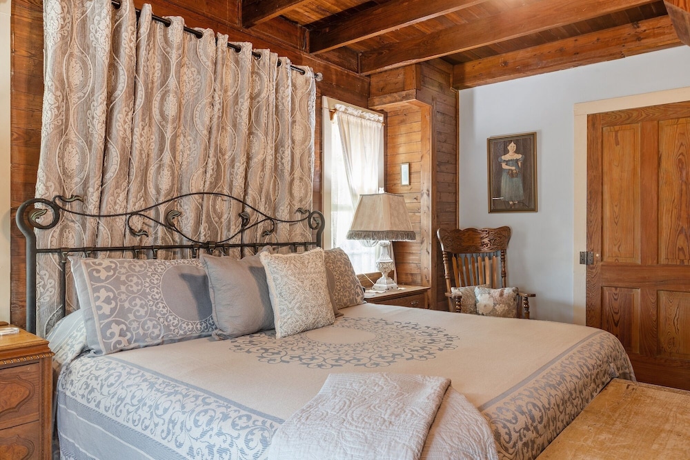 House, 3 Bedrooms