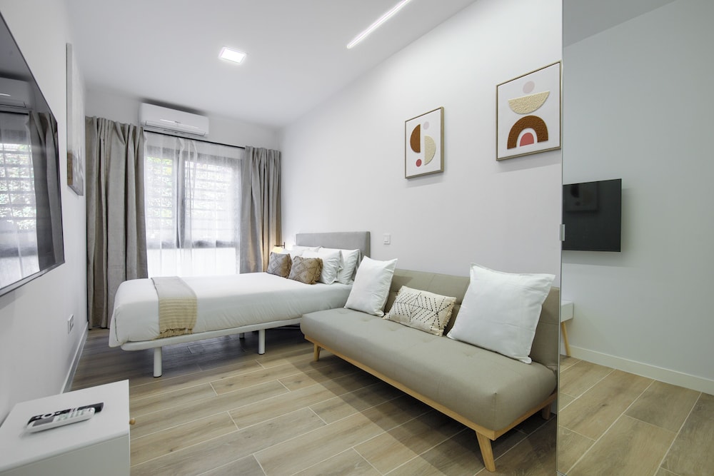 Standard Double Room, Ground Floor