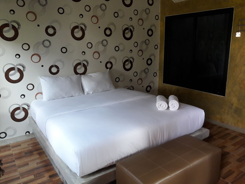 Superior Double Room, Refrigerator, Garden View photo 2