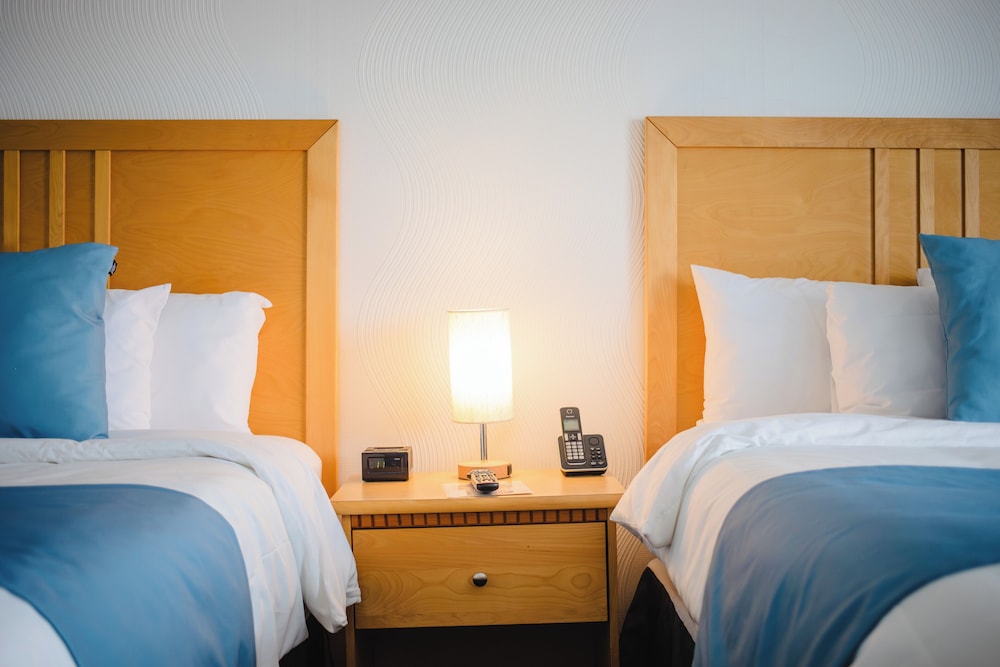 Comfort Room, 2 Double Beds, Sea View (Pavillon Carleton)