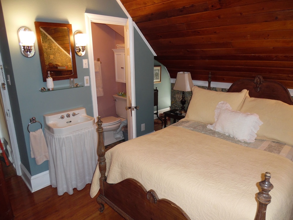 Standard Double Room, Ensuite (Samuel T. Coleridge) photo 2