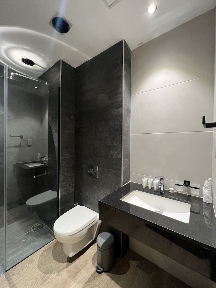 Luxury Room - Photo 3
