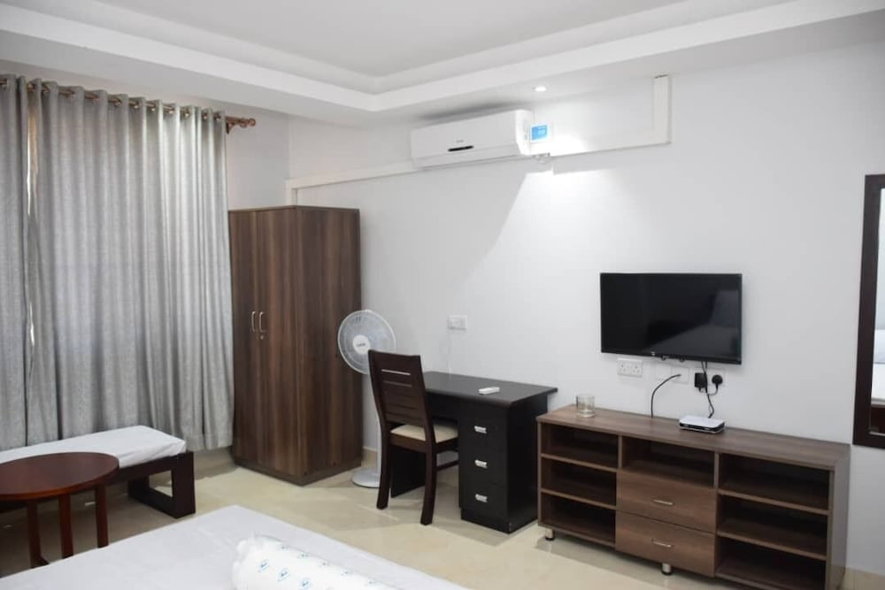 Deluxe Double Room (With Ac)