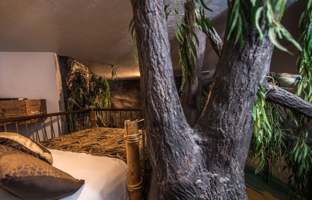 Family Room (Swiss Family Robinson I) - Photo 2