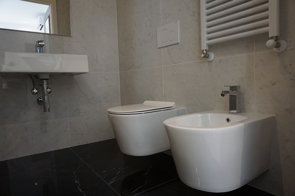 Double or Twin Room - Photo 3