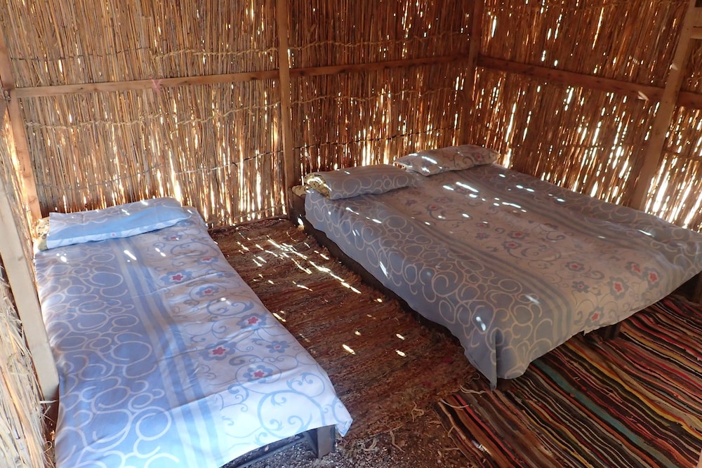 Traditional Triple Room, 3 Twin Beds, Sea Facing photo 1