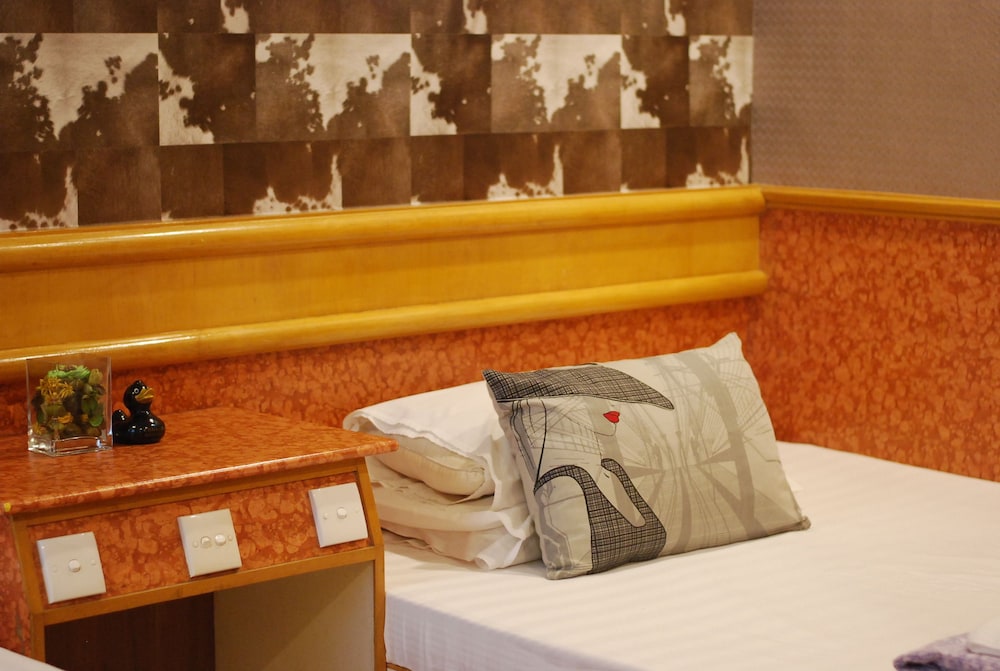 Economy Room photo 3