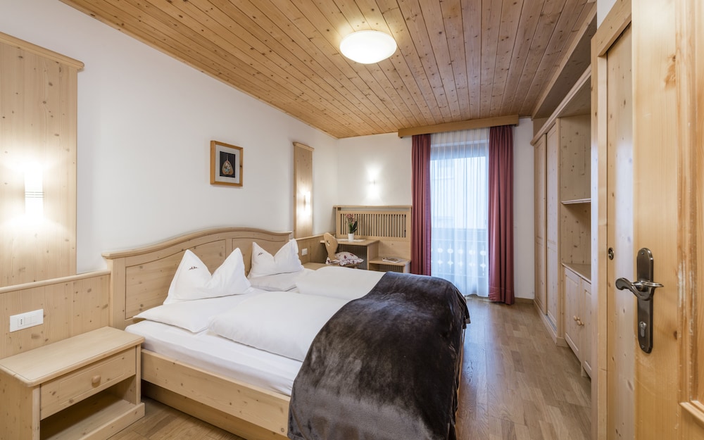 Standard Double Or Twin Room photo 1
