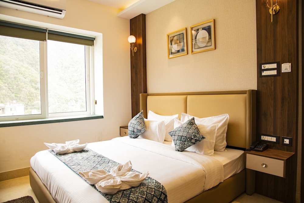 Premium Studio Suite photo 2
