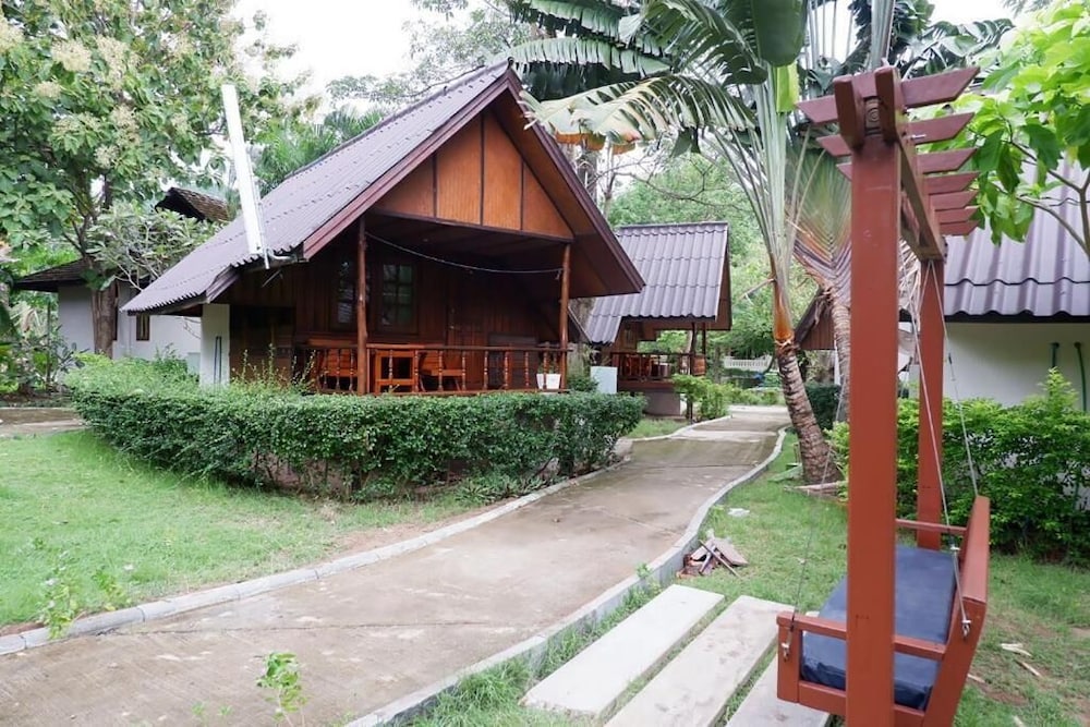 Bungalow Garden View - Photo 6