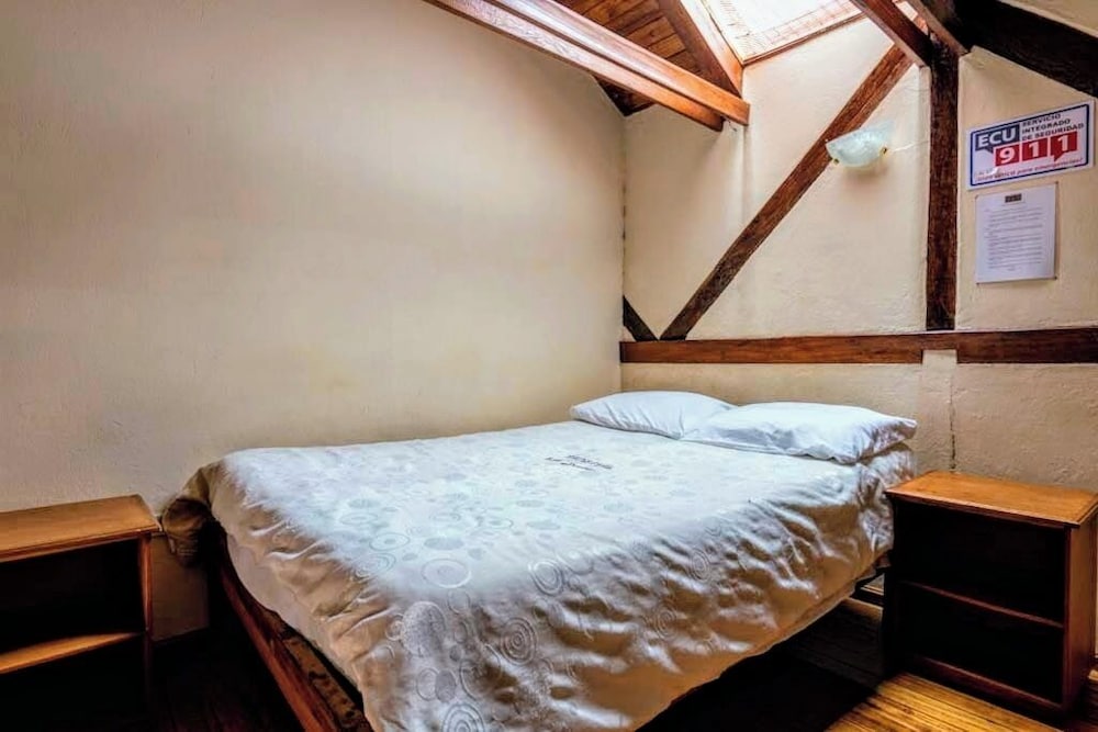 Economy Quadruple Room, 1 Bedroom, Balcony, Park View photo 1