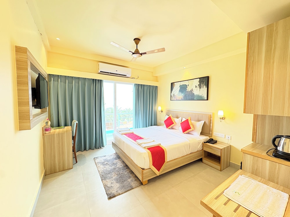 Deluxe Double Room, Sea View photo 1
