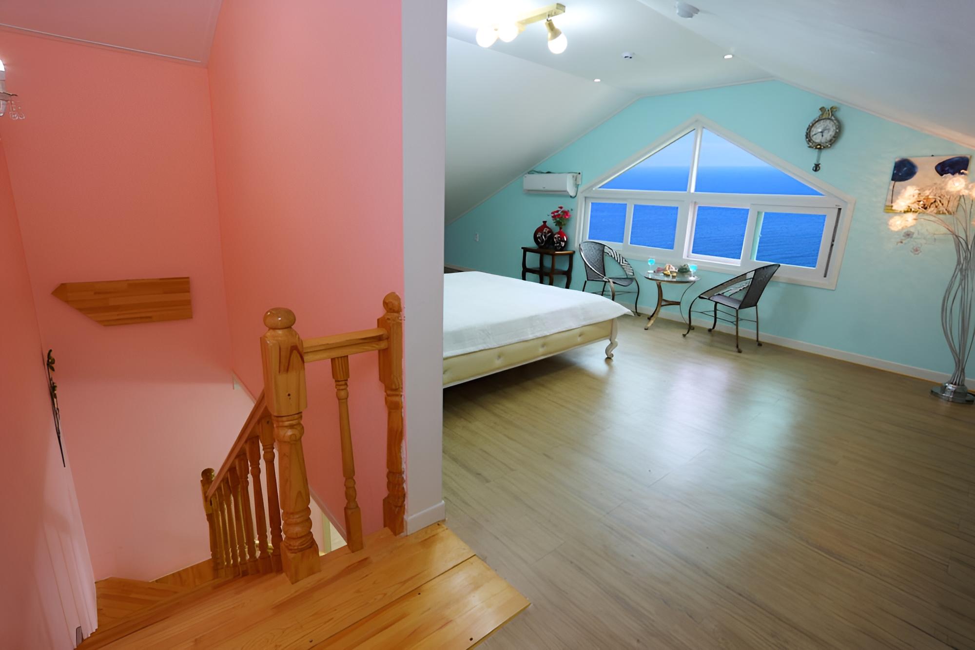 Roman (Family Duplex, Ocean View) photo 3
