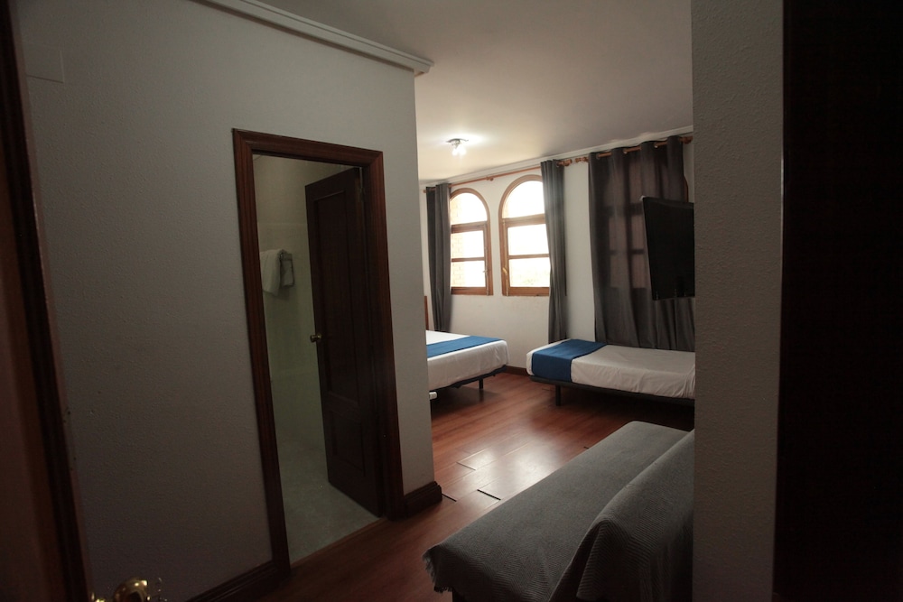 Comfort Triple Room, Ensuite - Photo 2