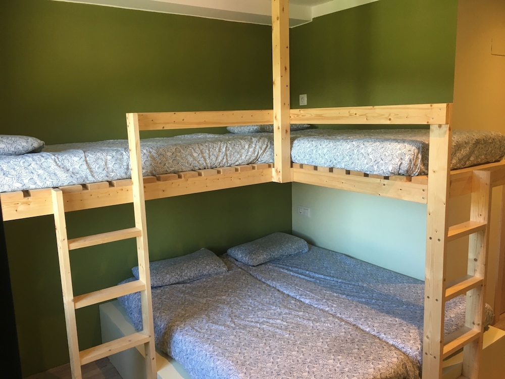 Quadruple Room, Shared Bathroom