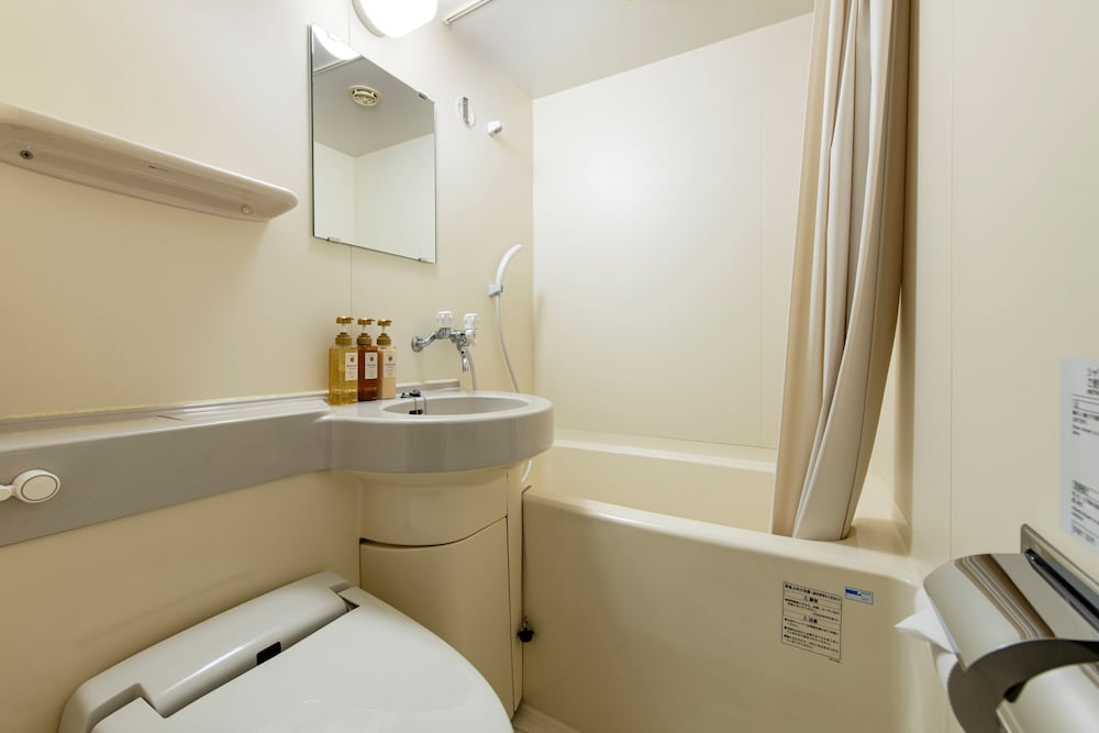 Superior Quadruple Room, 4 Bedrooms, Non Smoking, Lake View photo 3