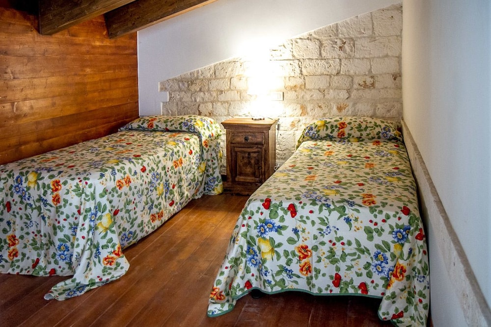 Romantic Apartment, 2 Bedrooms, Kitchenette photo 1
