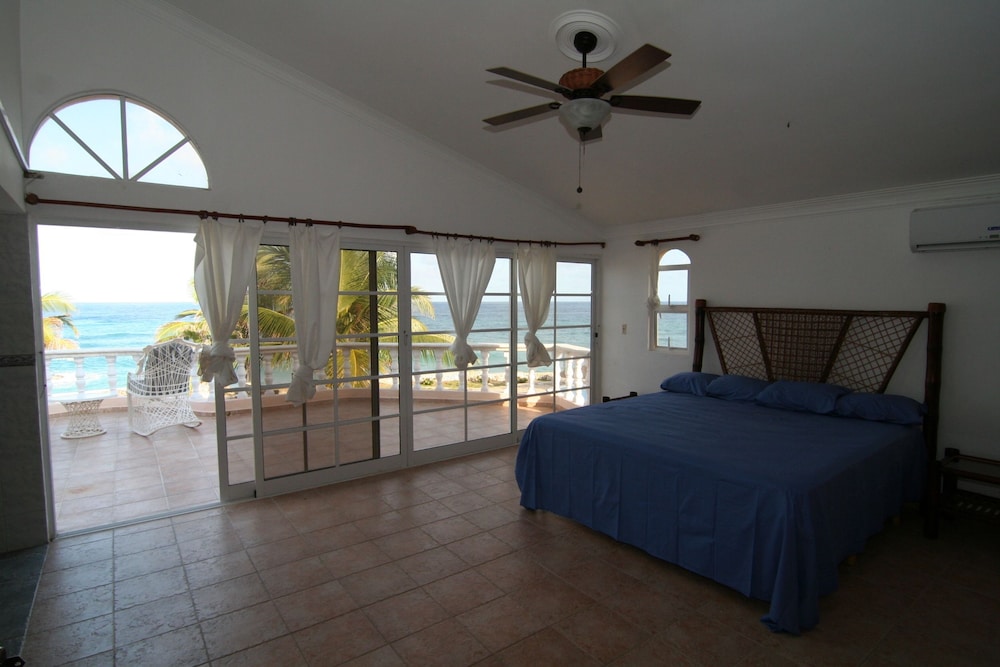 Presidential Suite, Sea View