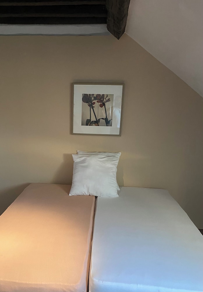 Comfort Quadruple Room, Courtyard View